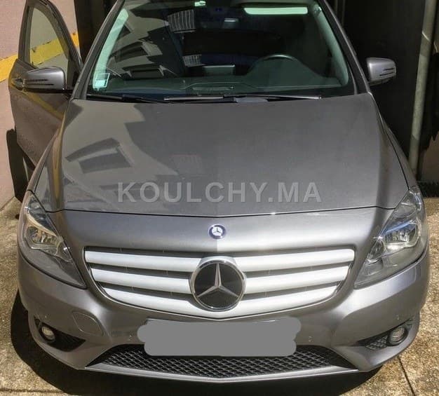 Mercedes-Benz B 180 CDI BlueEFFICIENCY 2012