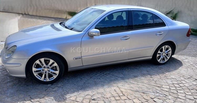 Mercedes-Benz E 220 CDI 2002